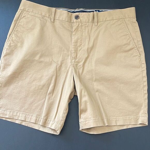 Original Penguin by Munsing Wear Khaki/Chino Slim Fit Shorts. Men’s Size 36. Tan - Picture 1 of 8
